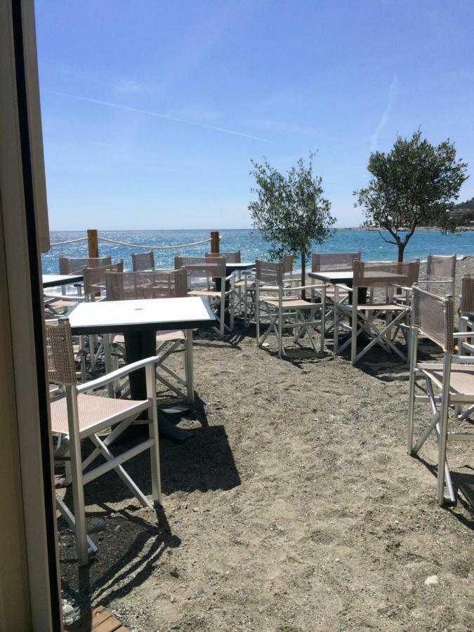 Una Finestra Sul Mare Коголето Экстерьер фото